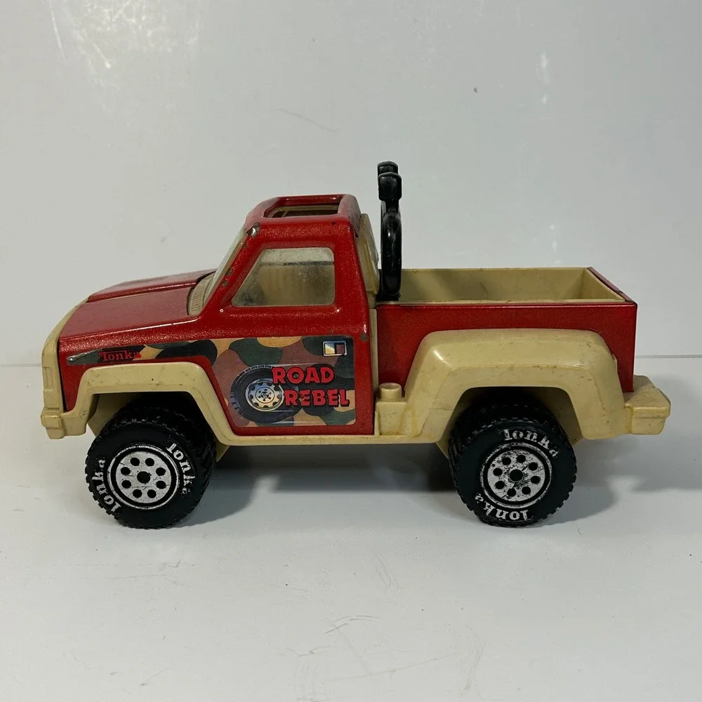 Vintage Tonka Road Rebel Steel Pickup Truck‎ 1980s Red Metal Body